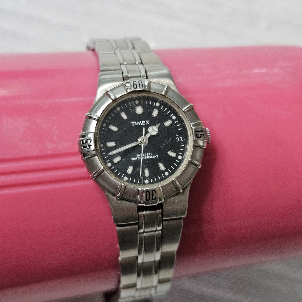 Timex Watch Womens 26mm Black Dial Silver Tone 30m Black Dial 5.75"